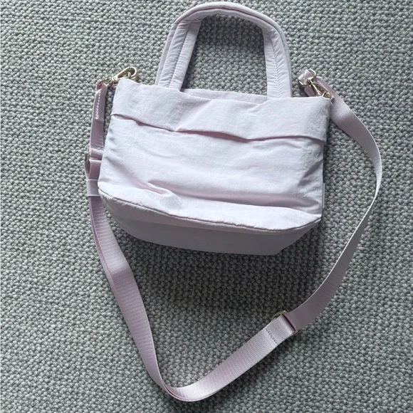 lululemon athletica Pale Pink Shoulder Tote with Removable Strap - Picture 3 of 9